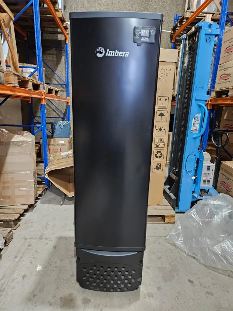 Cervejeira Imbera CCV144 Porta Cega 244L 127V