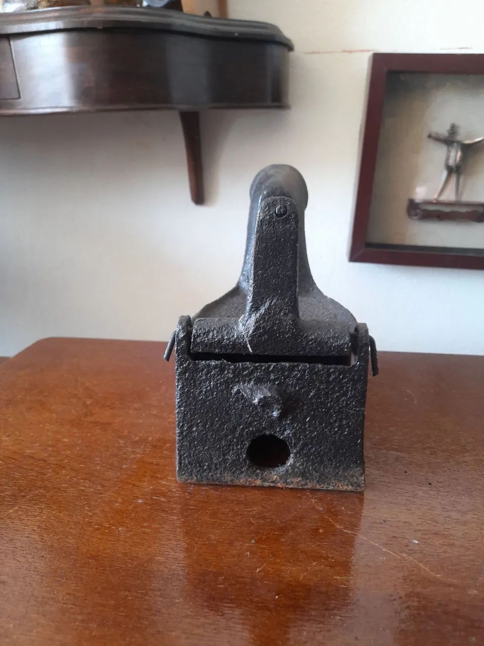 Ferro de passar antigo a brasa no estado - Foto 2