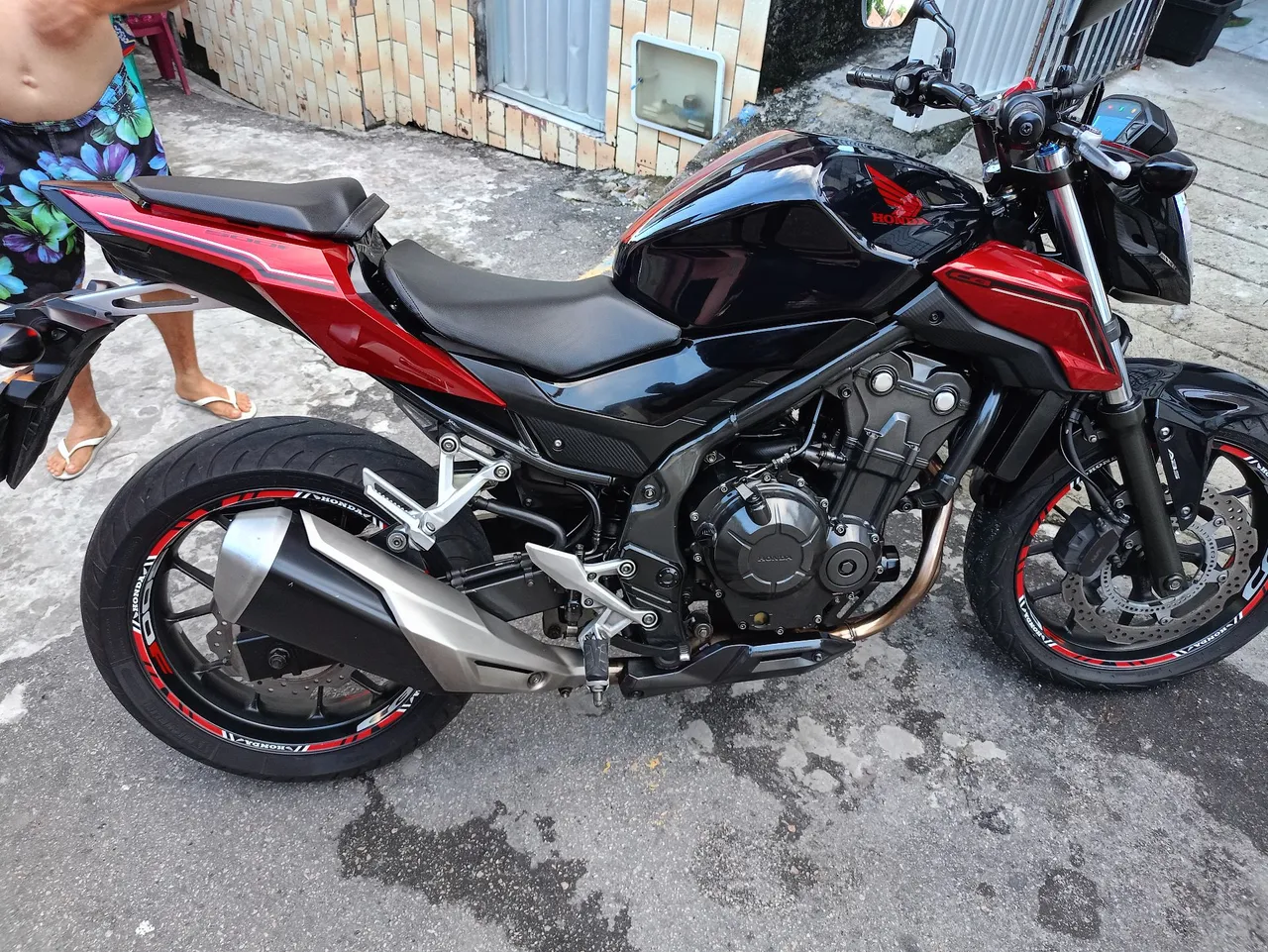 Cb 500F Extremamente nova