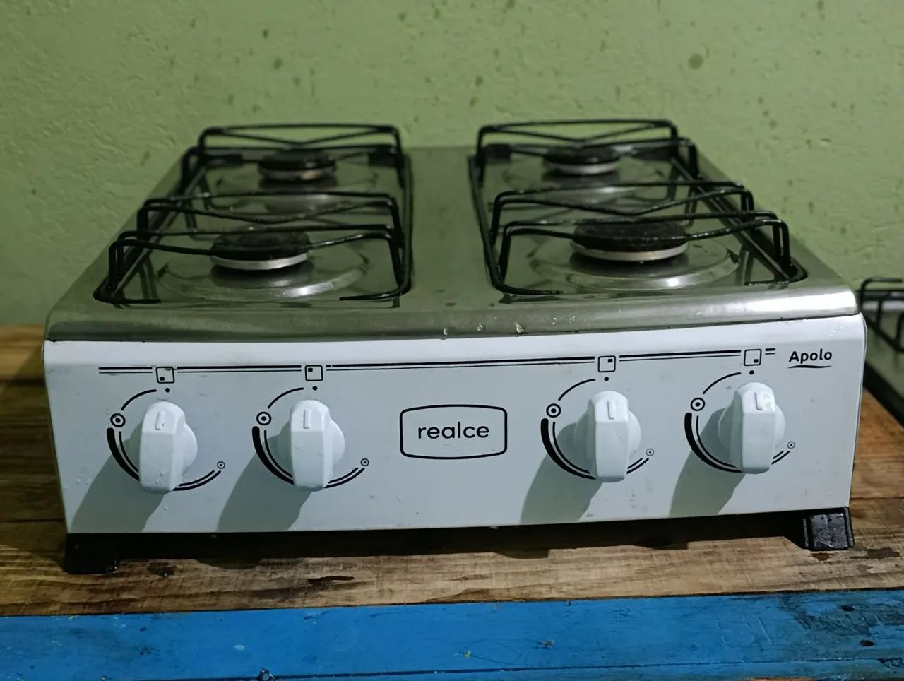 Fogão 4 Bocas Compacto - Ideal para sua cozinha!