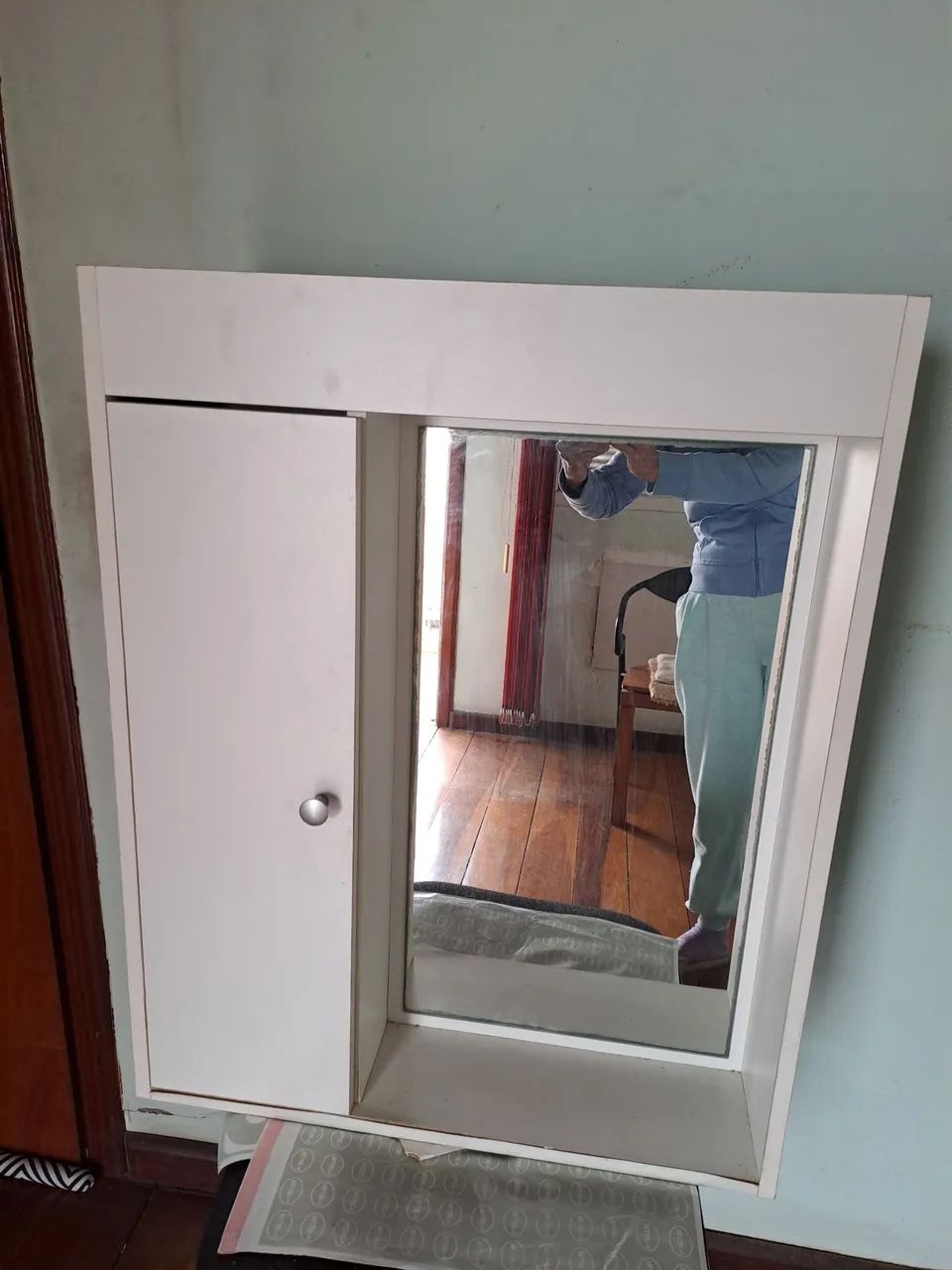 Armário de banheiro 