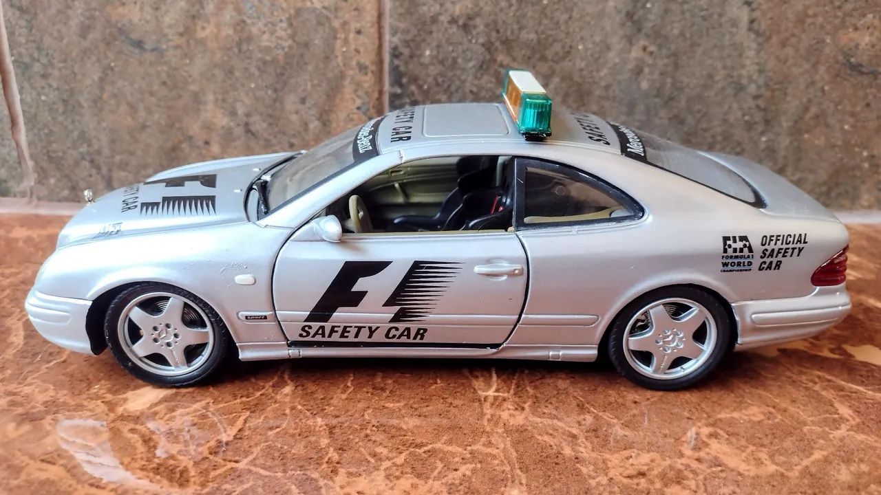 Miniatura Safety Car F1 Mercedes-Benz CLK 1997 Anson 1/18 - Foto 3