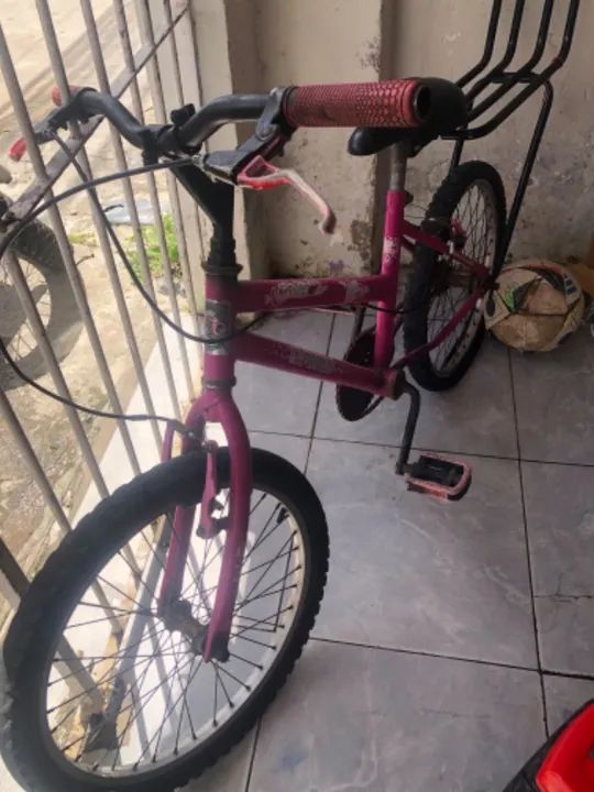 Bicicleta infantil feminina  - Foto 2