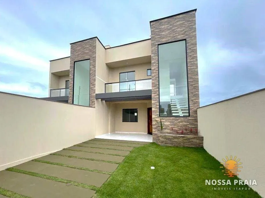 Sobrado com 3 dormitórios à venda, 106 m² por R$ 590.000,00 - Barra do Saí - Itapoá/SC