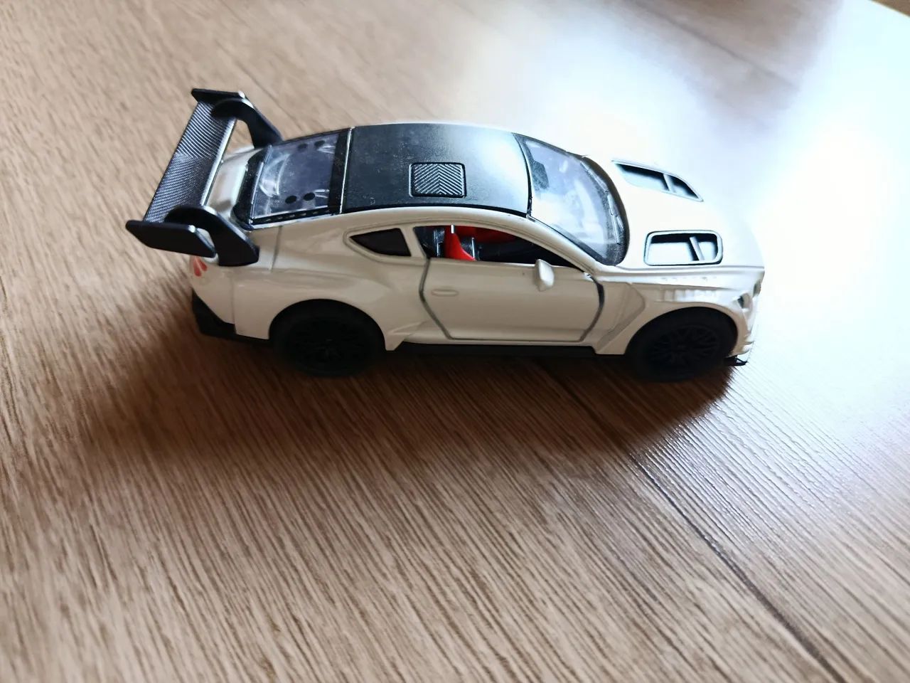 Miniatura Bentley Esportivo - Foto 2