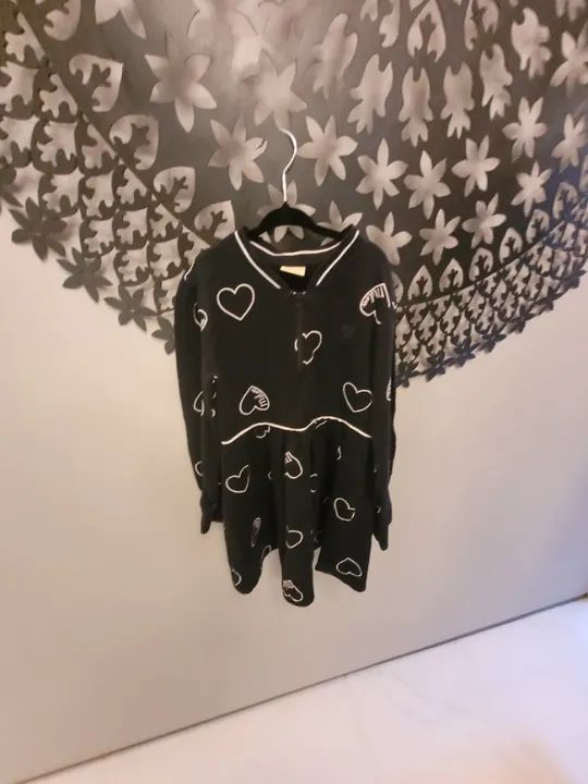 vestido preto milon manga longa