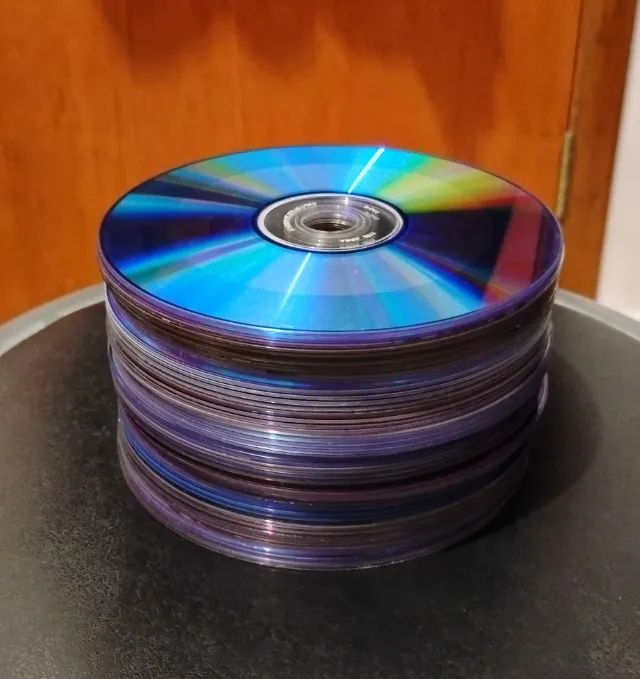 Lote com 50 CDs/DVDs para Artesanato ou Decoração