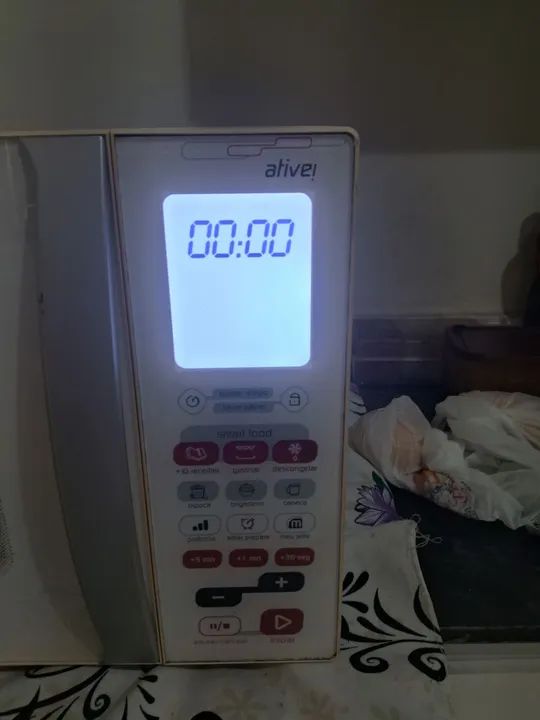 Micro-ondas em ótimo estado - Foto 4