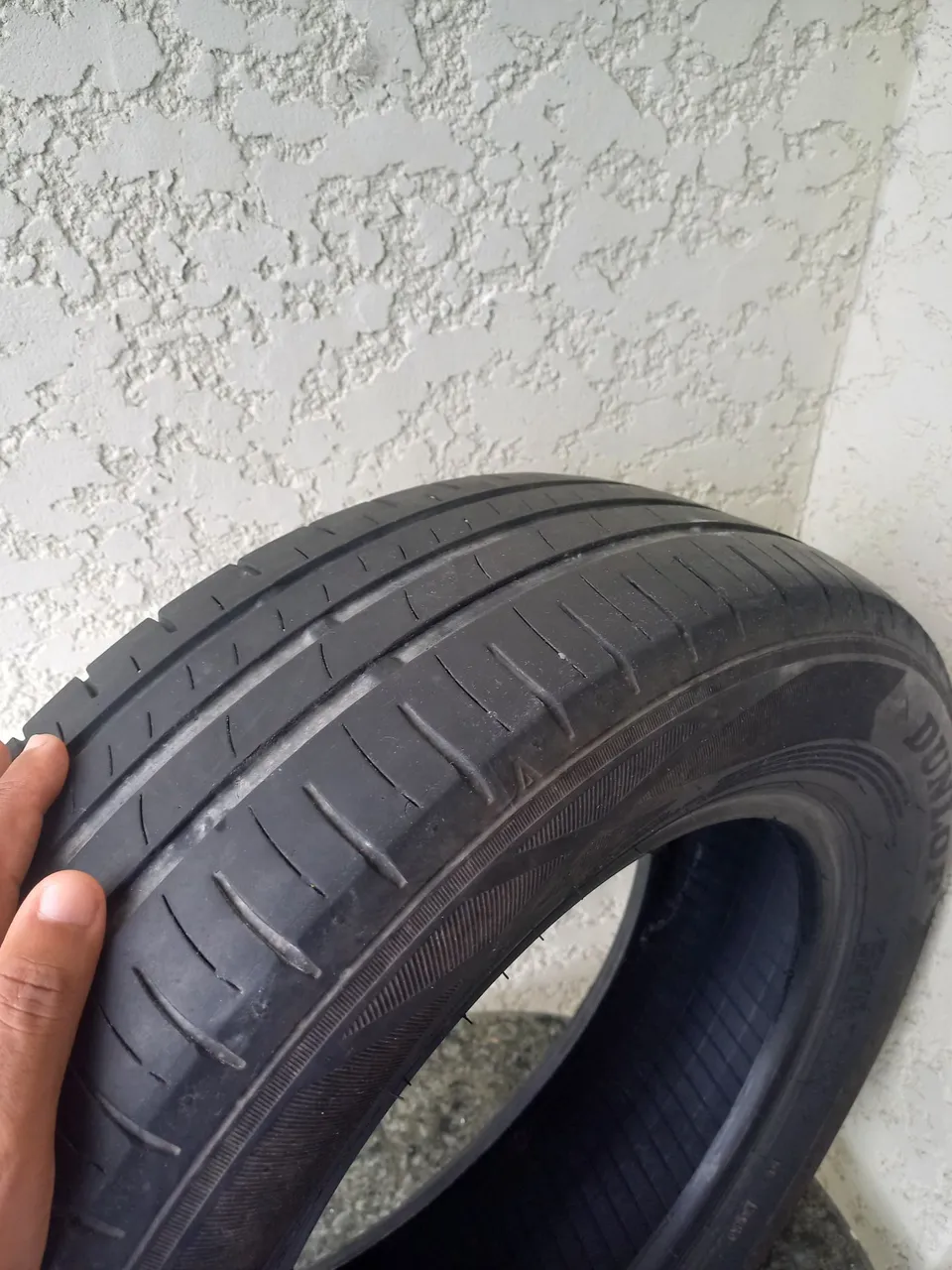 Pneu Dunlop aro 14