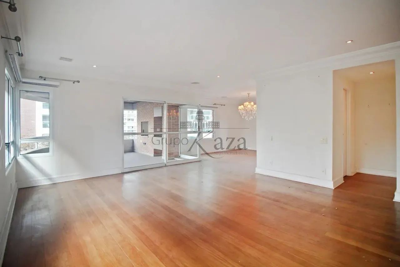 Oportunidade - Apartamento - Moema - 4 Dormitórios - 240m². - Foto 4