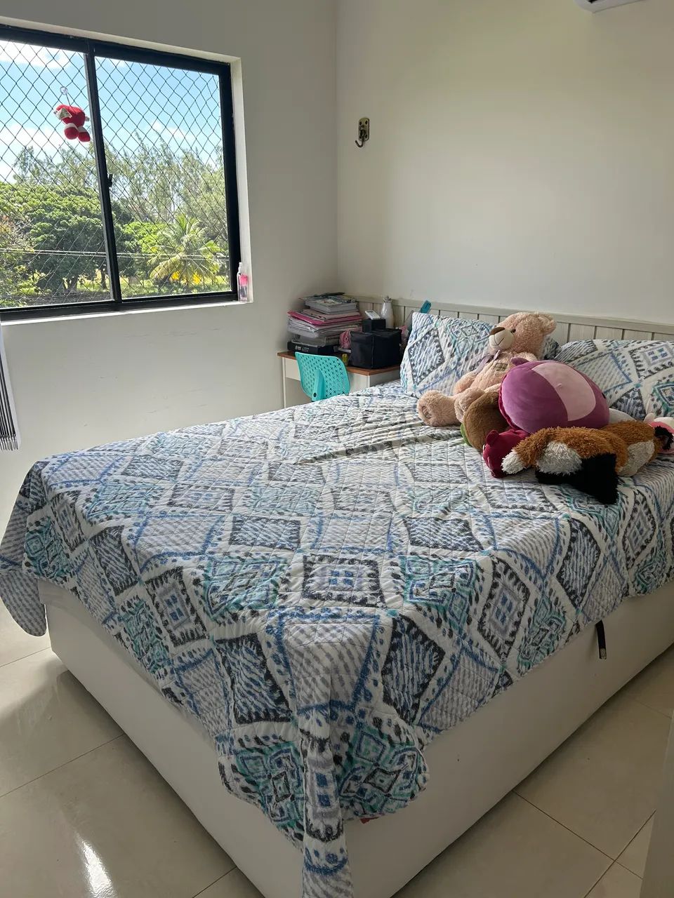 Cama casal baú + colchão 