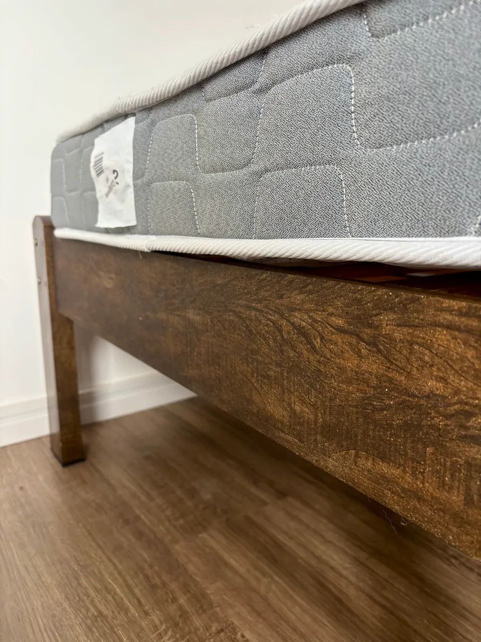 Cama de Solteiro + Colchão em Perfeito Estado | Praticamente Sem Uso - Foto 5