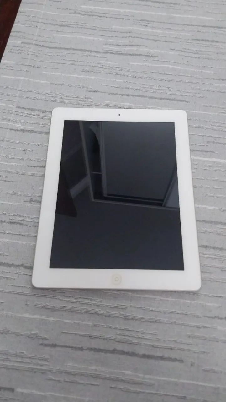 Apple iPad de 3ª Geração (32GB Modelo A1430).