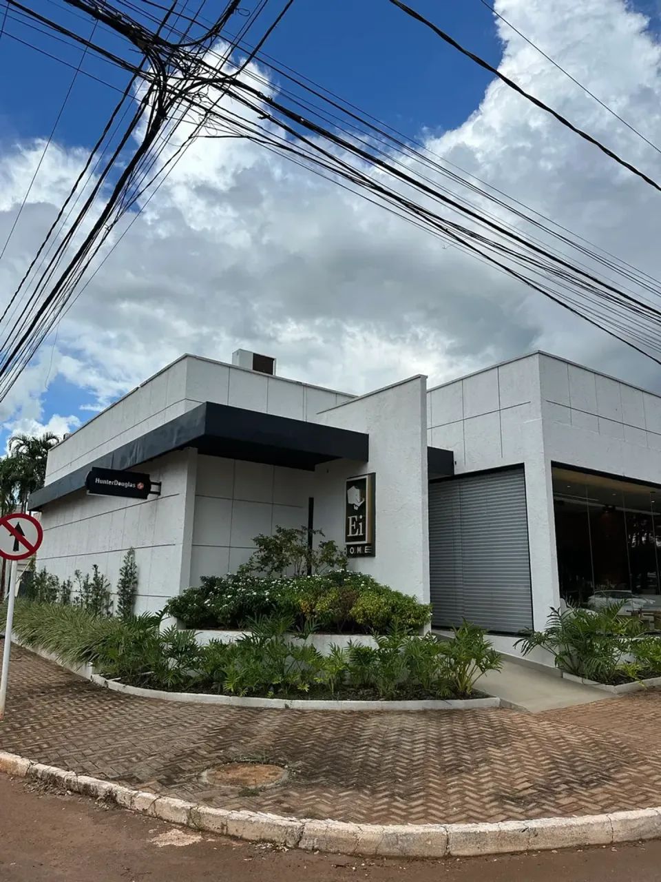 PONTO COMERCIAL 204 SUL (ARSE 21) COMERCIAL E RESIDENCIAL - LOTE ESQUINA