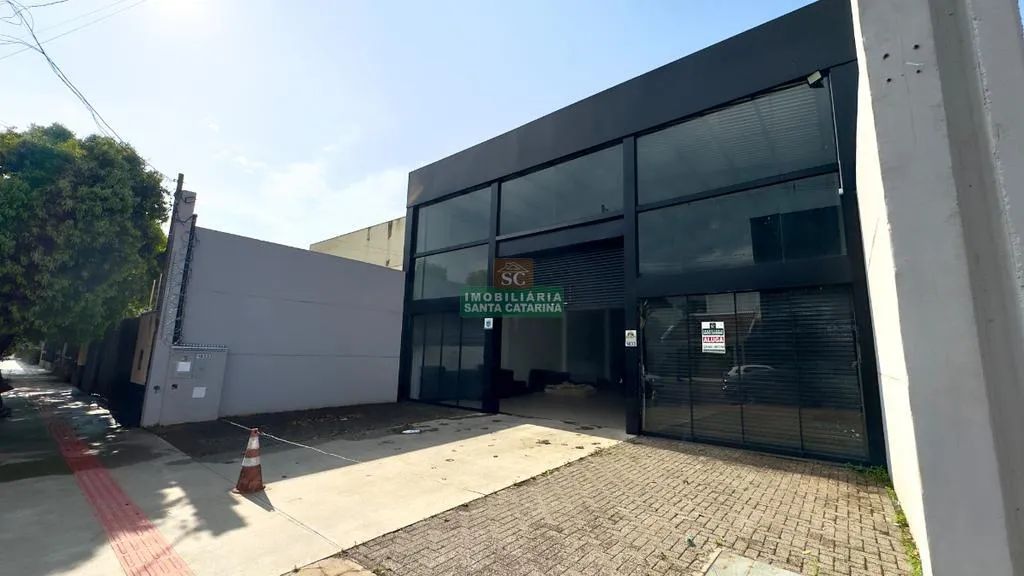 Barracão para alugar em Maringá, Zona 07, com 500 m² - Foto 2