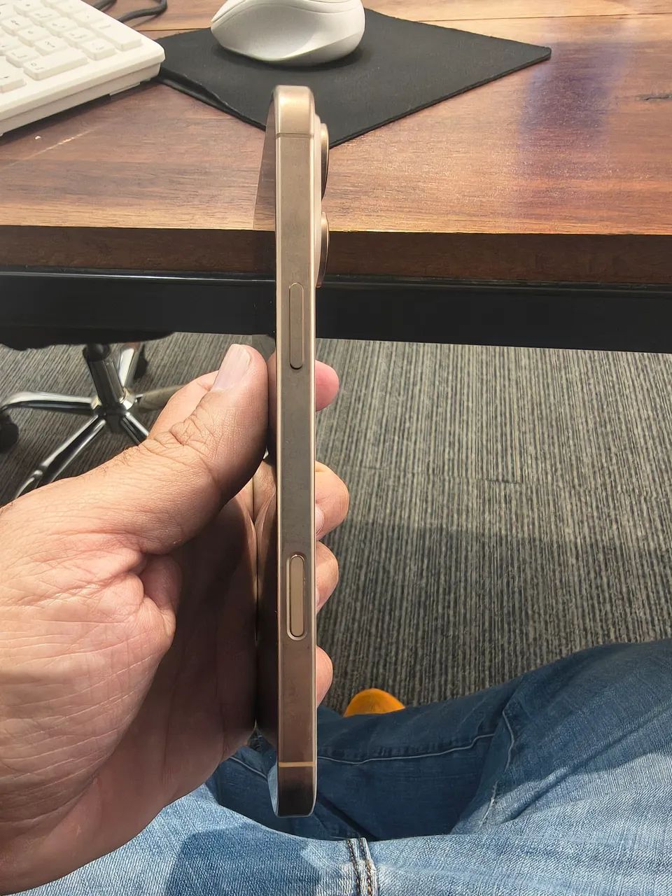 iPhone 16 pro Max 256gb cor desert - Foto 4