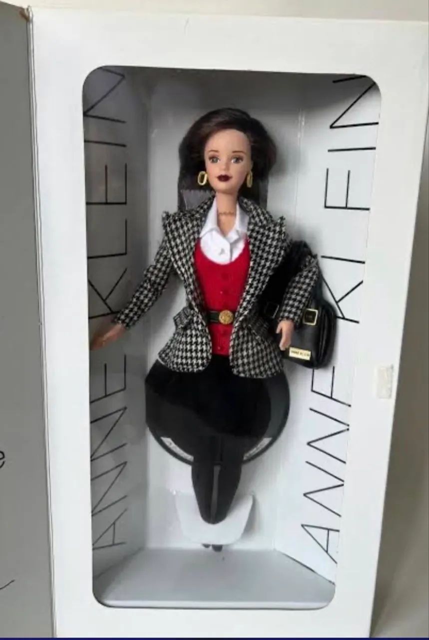 Boneca Barbie Anne Klein 1997 - Foto 3