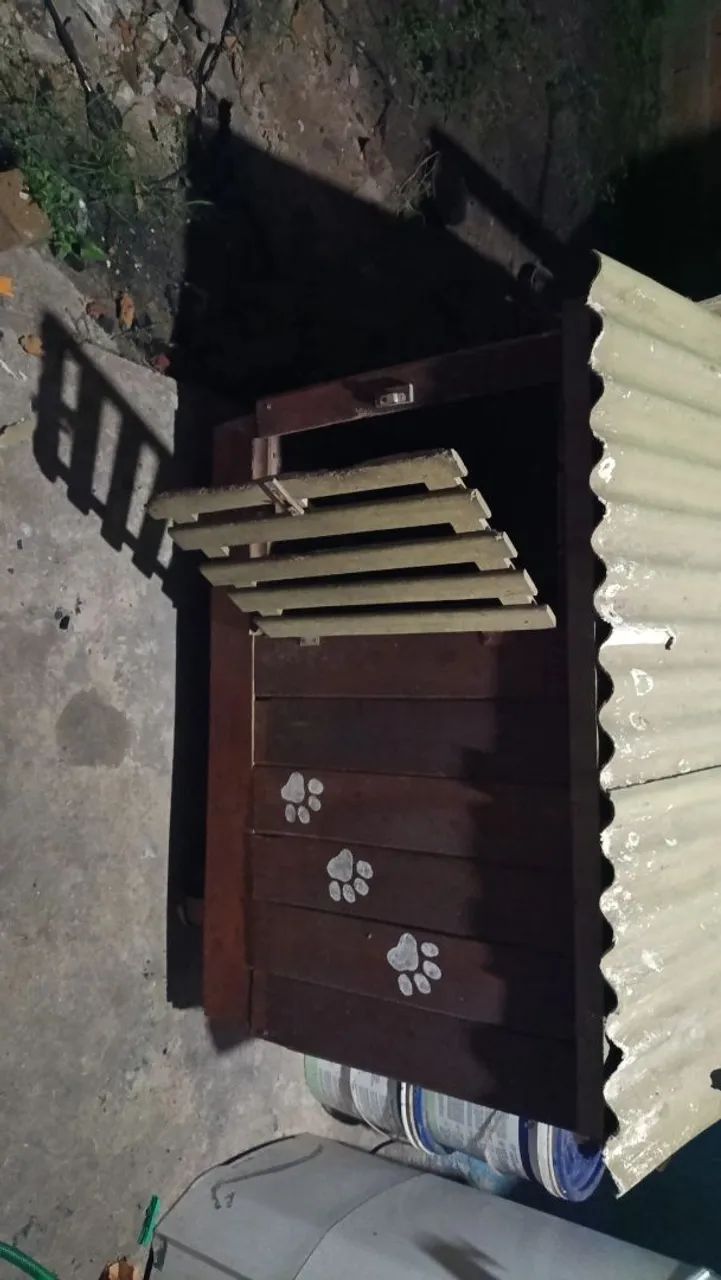 Casinha de madeira para pets - Foto 2