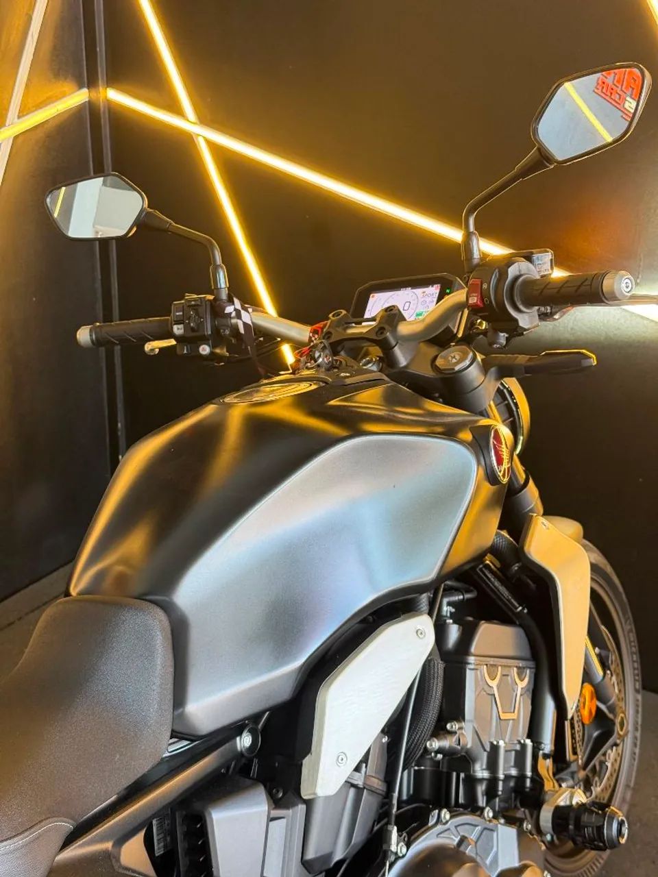 CB 1000 R 2024 - Foto 3