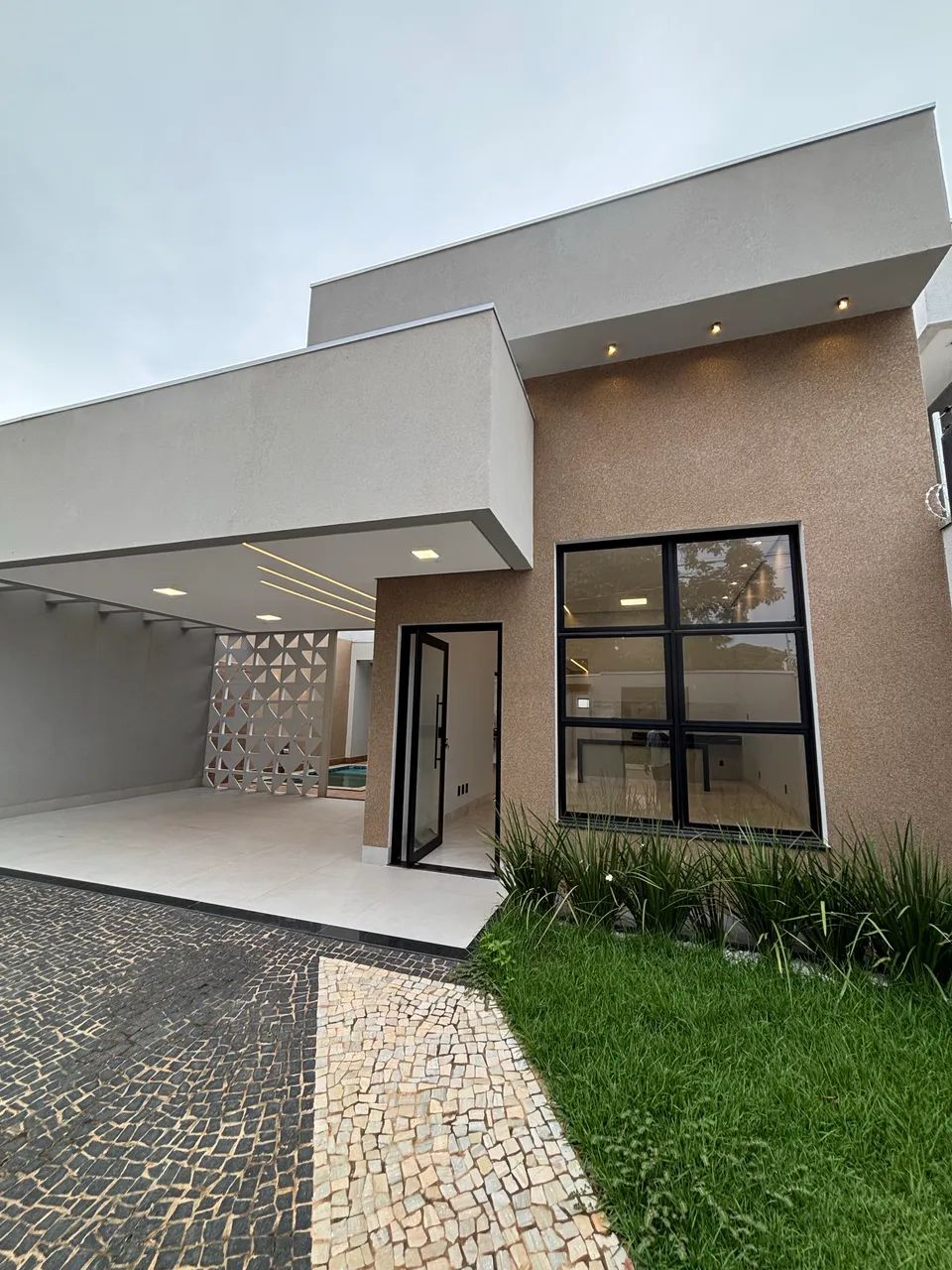 Vendo casa na 1205 sul 