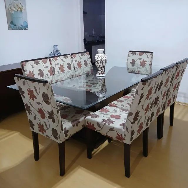 Oportunidade! Mesa de Jantar Retangular com 8 Lugares 