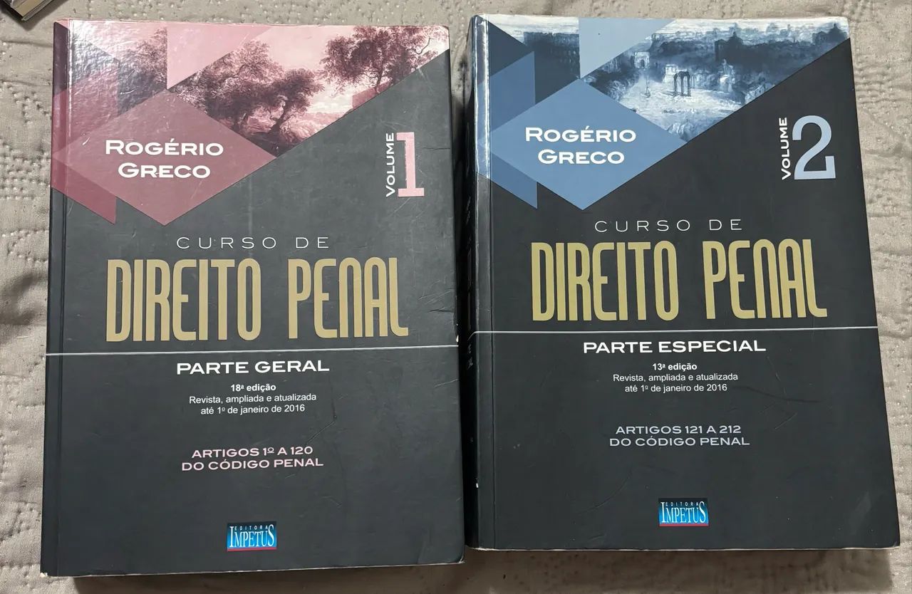 Livros curso de direito penal volume 1e 2