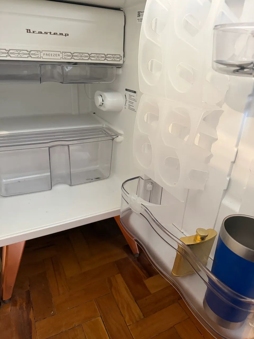 Frigobar retrô Brastemp