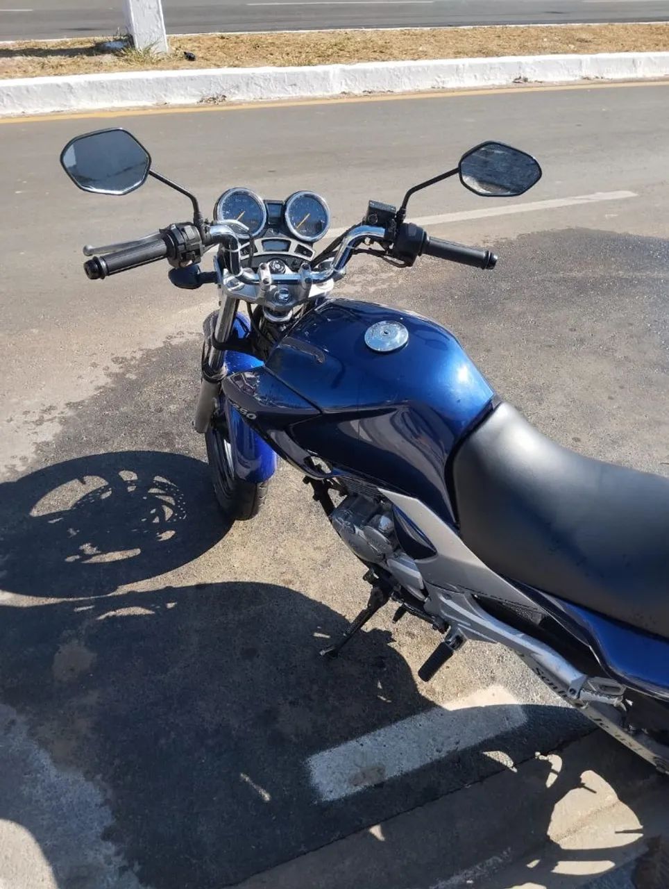 Fazer 250 - Foto 2