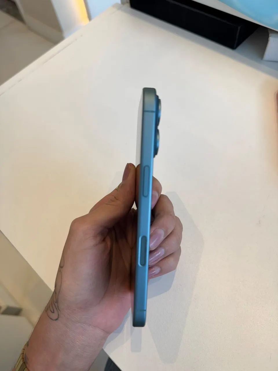 iPhone 16 128GB Azul - Foto 2