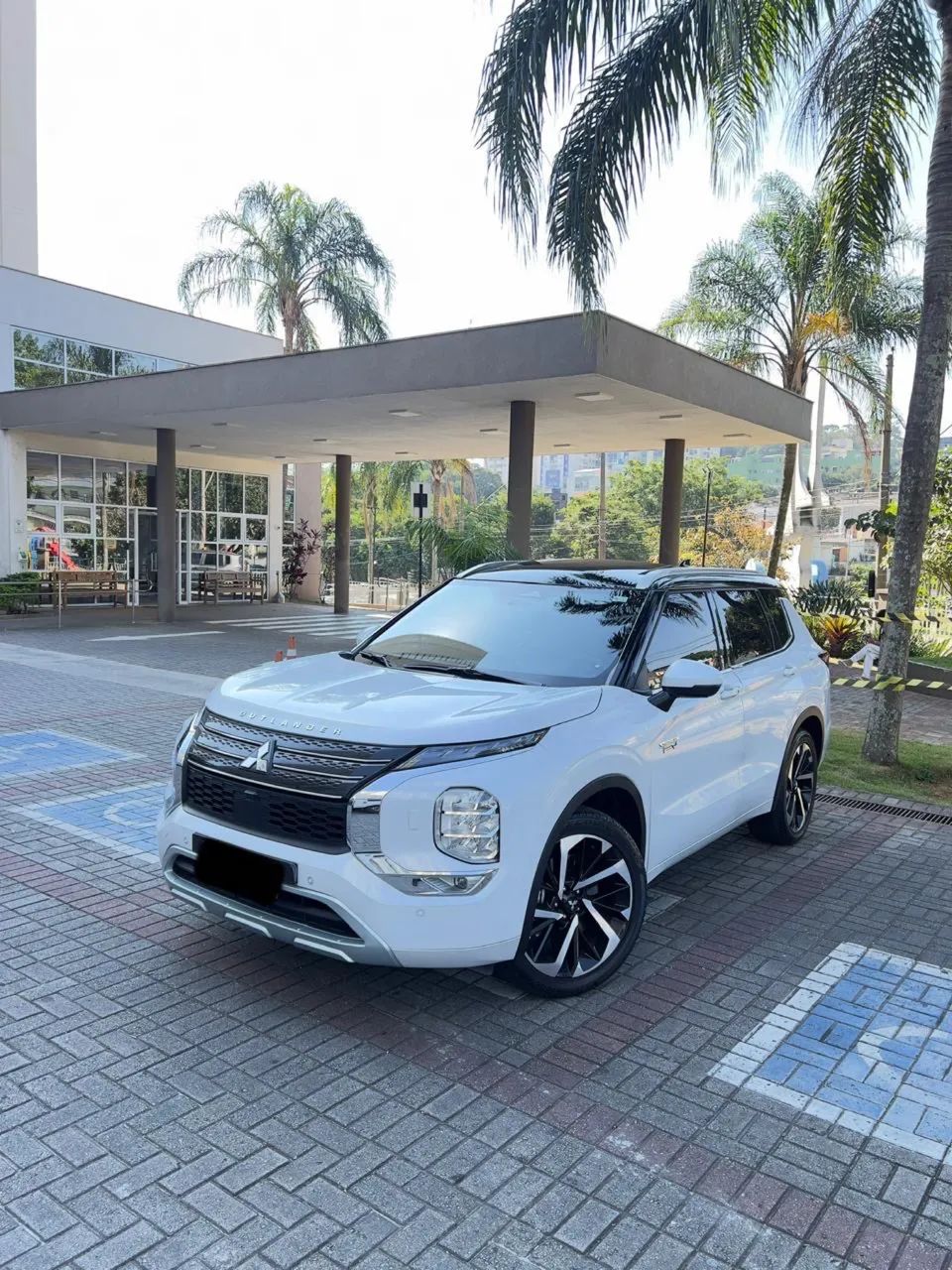 Mitsubishi Outlander 2026