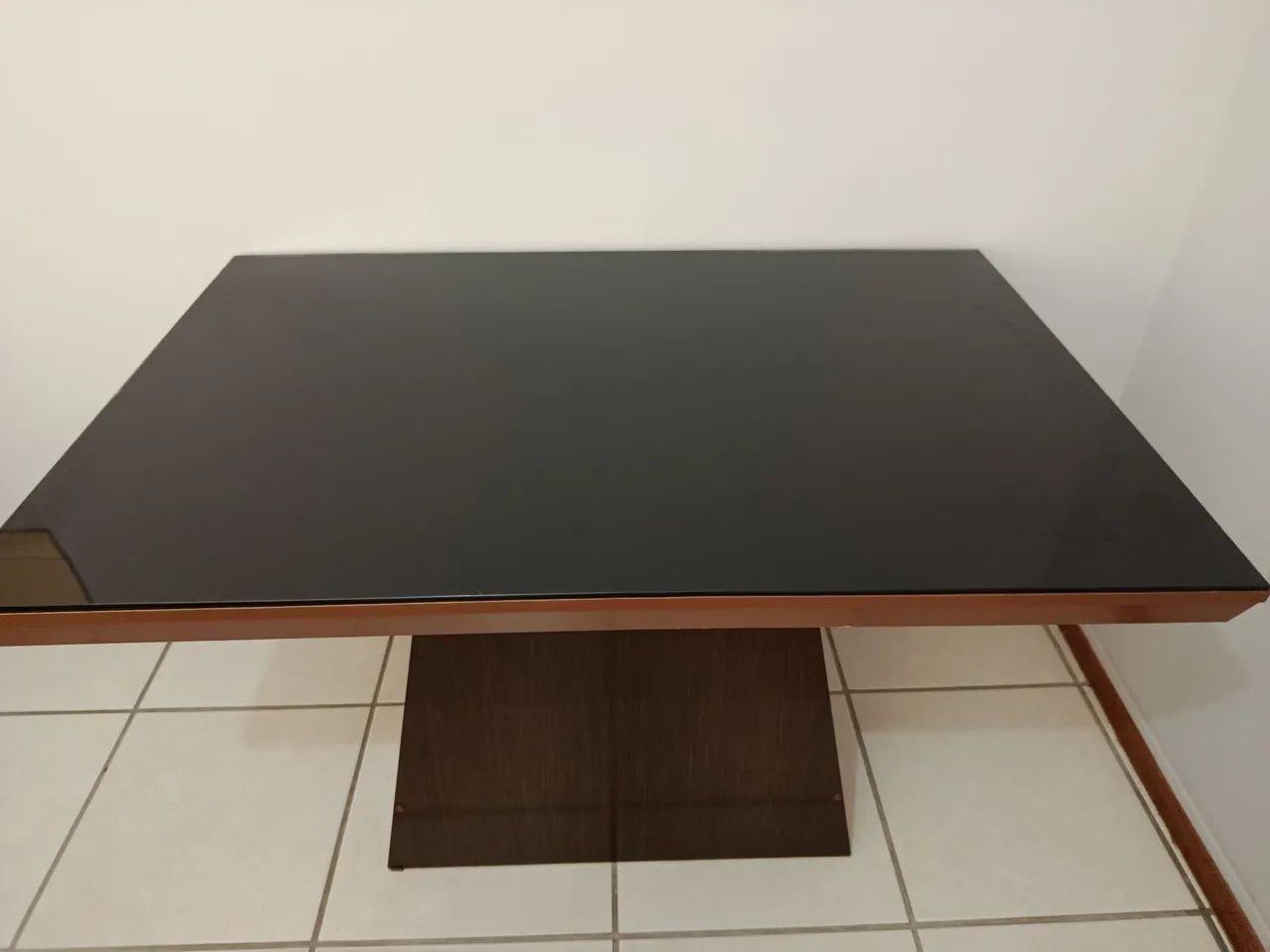 Mesa de Jantar com 4 cadeiras  - Foto 2