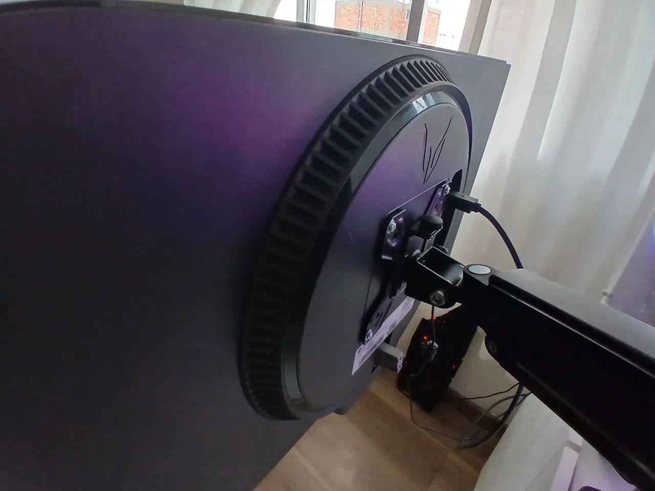 Monitor LG UltraGear 24" 180Hz  - Foto 2