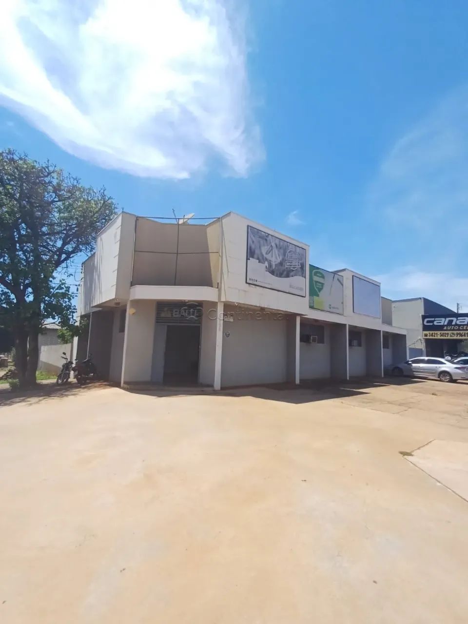 Salão Comercial para Locação ou Venda em Dourados - MS