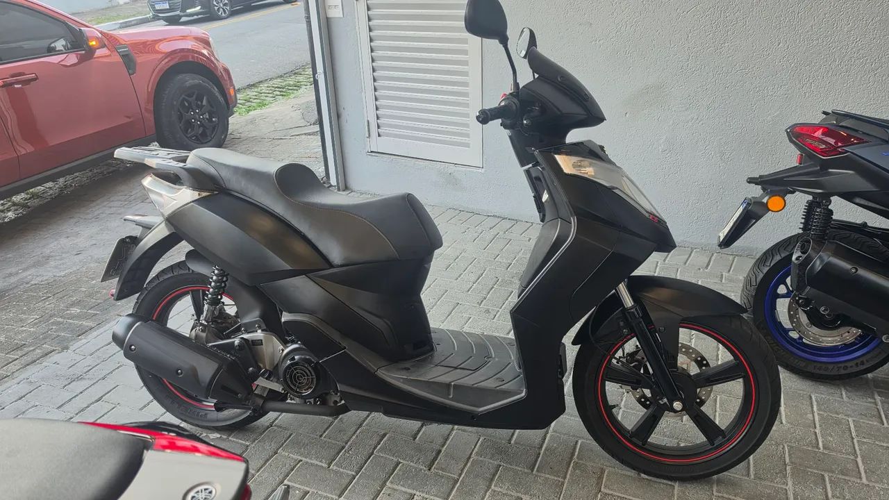 Dafra cityclass 200 baixo km 