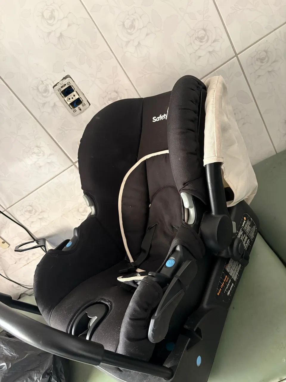 Carrinho bebê safety bebê conforto e base - Foto 4