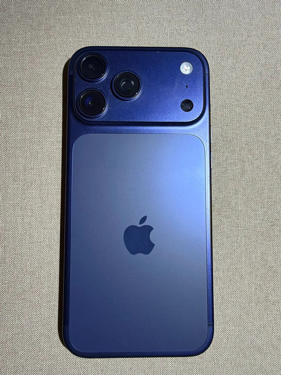 iPhone 17 Pro Max Azul - Foto 2