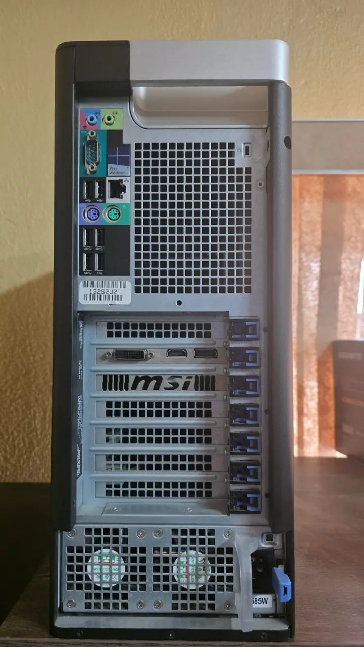 Workstation Dell Precision T5810 - Potência Profissional com