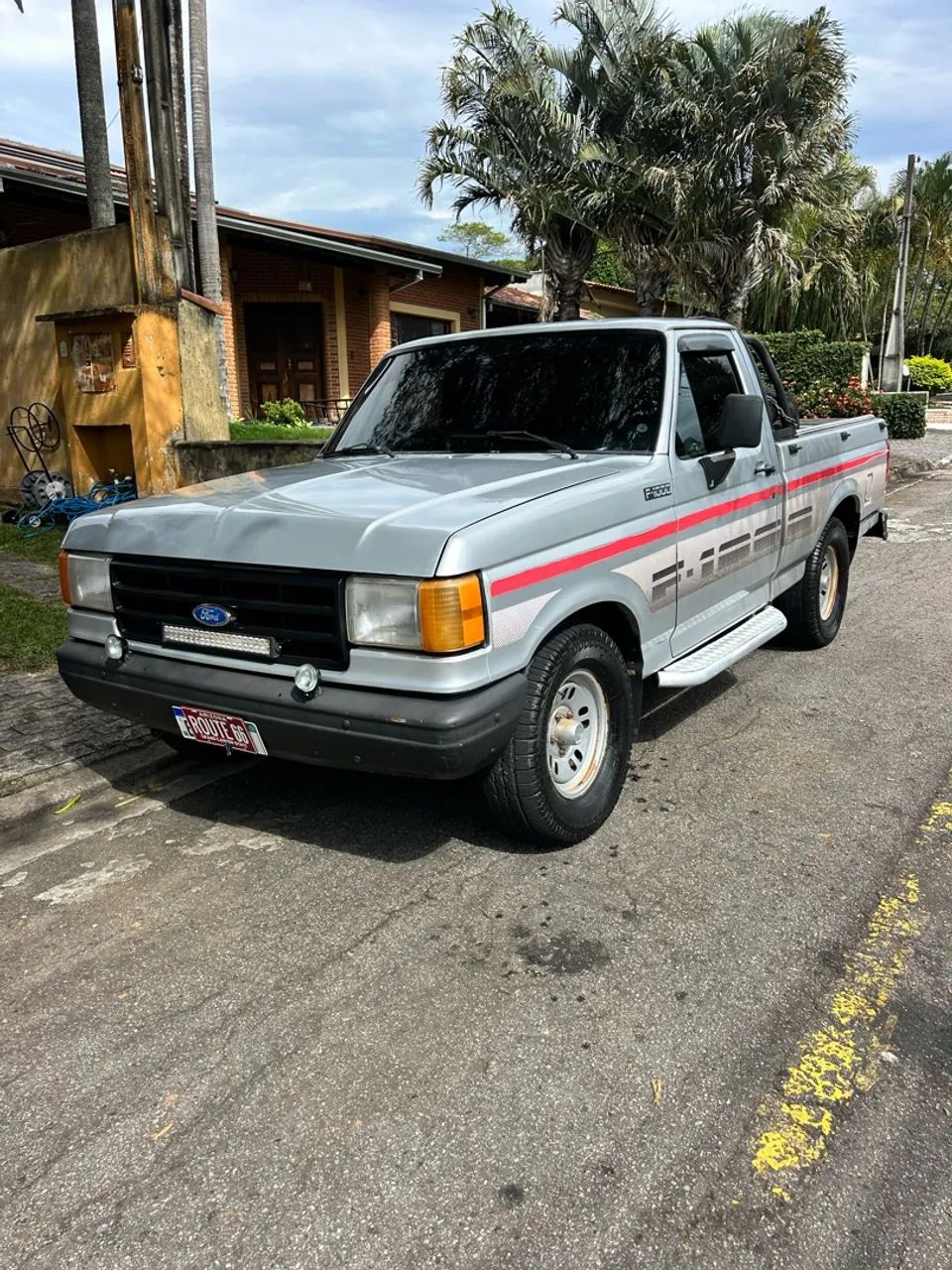 Ford F-1000 F-1000 Super Diesel / Super Diesel Turbo 1993