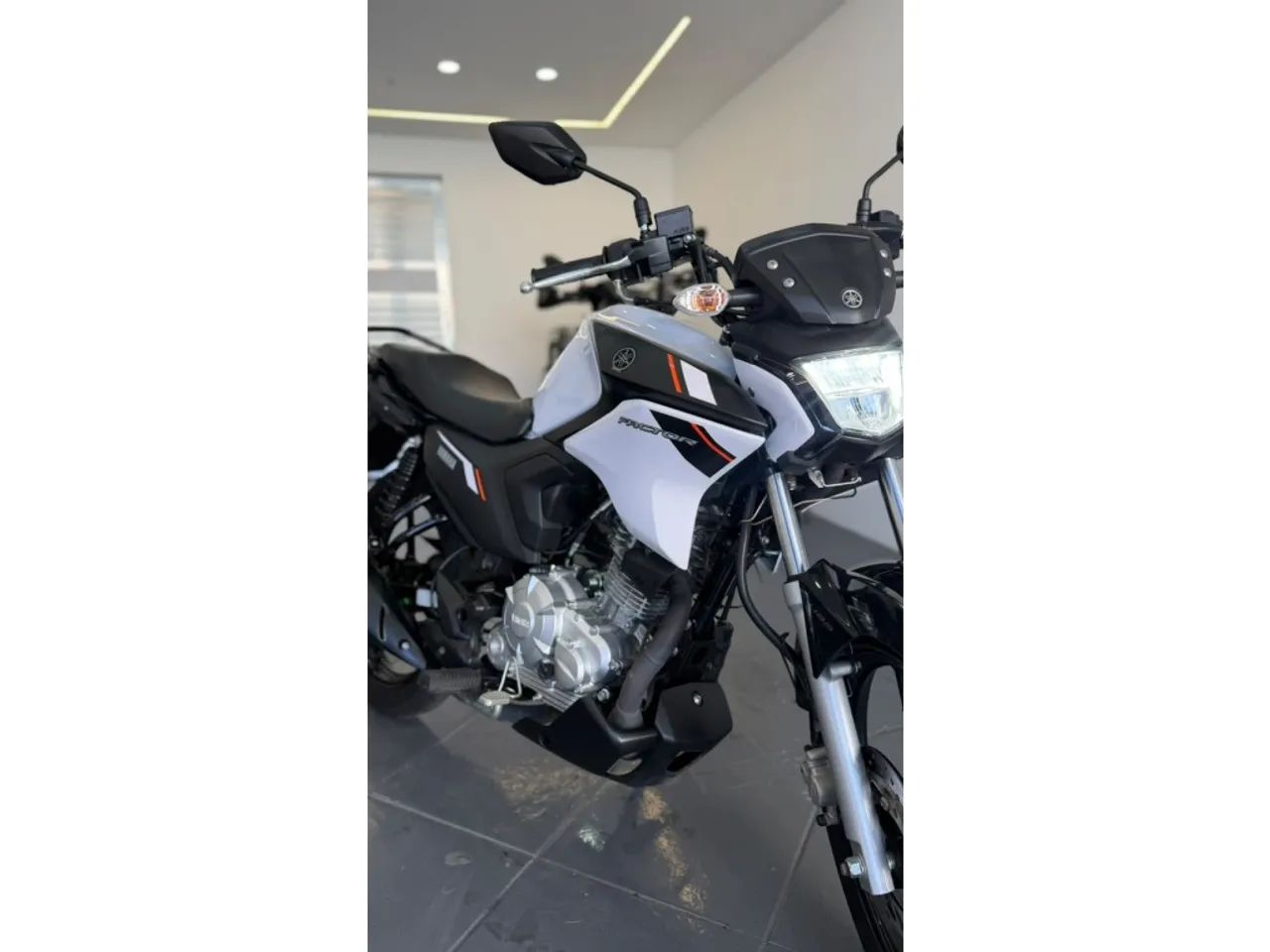 Yamaha Factor ybr 150 ed 2025 - Foto 3