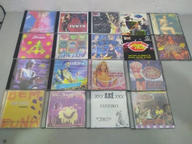 Cds Axé e Funk das Antigas ( Podem ser usados como Artesanato & Decoração ) - Foto 2