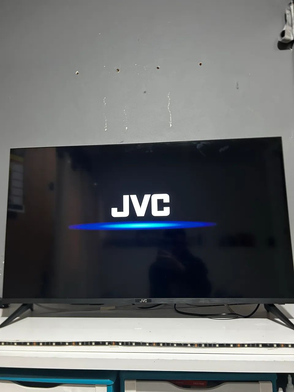 TV JVC 40 polegadas novinha 