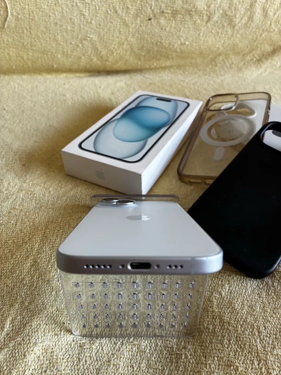 iPhone 15  - Foto 2