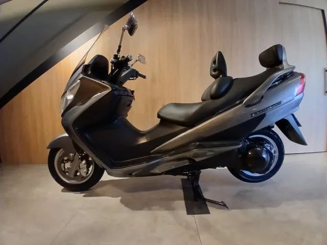Suzuki Burgman 400 - Foto 2