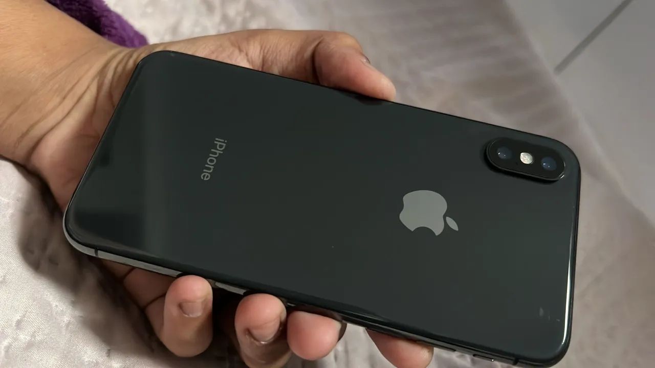 iPhone X