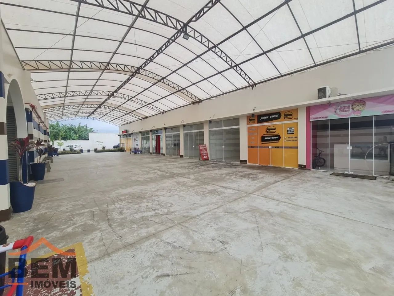 Sala para alugar no Cedros em Camboriú/SC