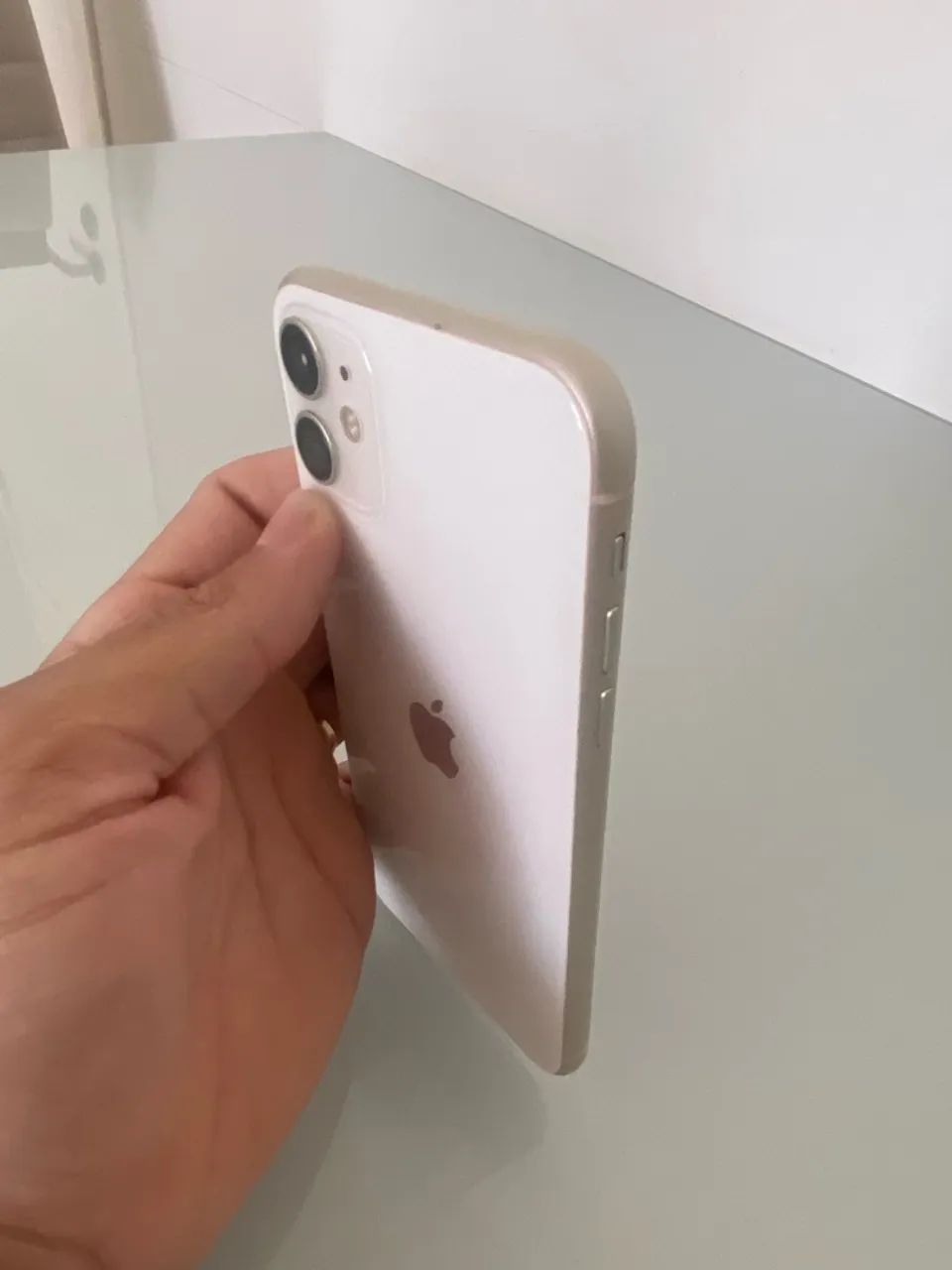 iPhone 11 Branco - Foto 2
