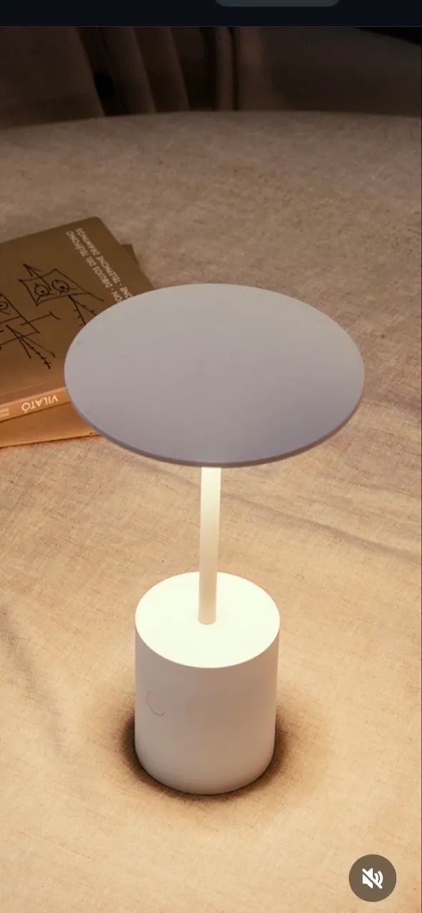 Luminária abajur portátil - Foto 3