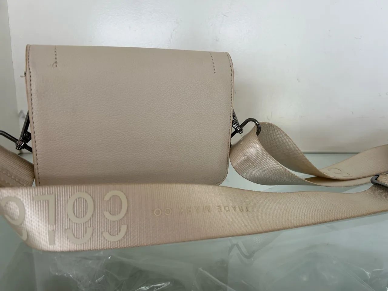 ? Bolsa Colcci com Alça - off-white  - Foto 4