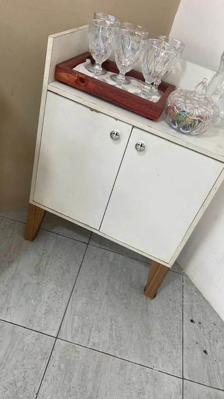 Vendo mesa para cantinho do café 