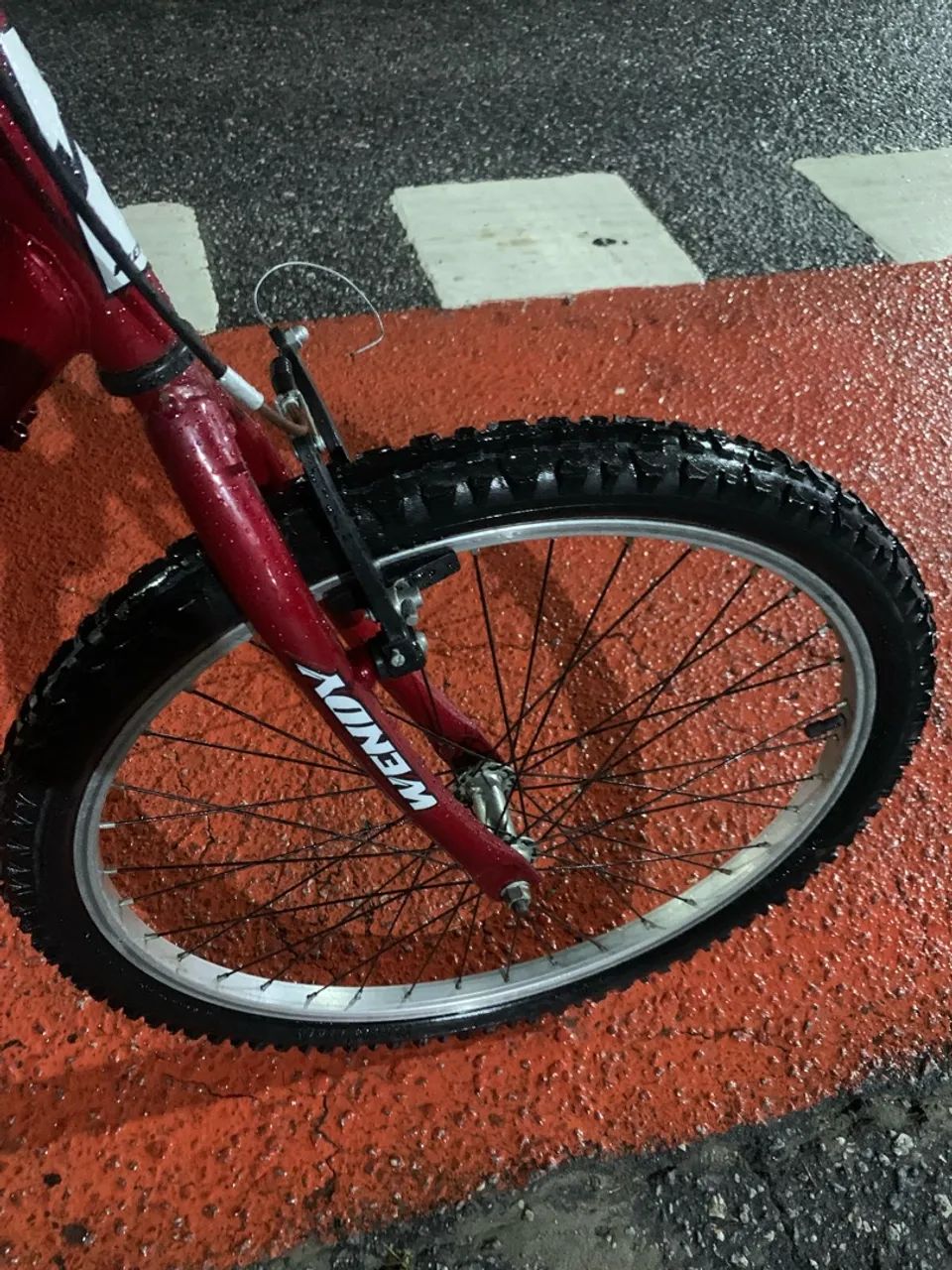Bicicleta muito nova, preço negociável. - Foto 2